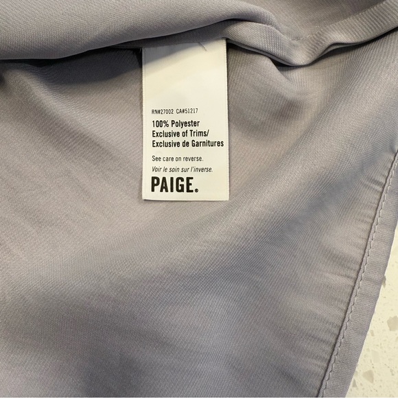 PAIGE Silky Lilac-Gray V-Neck Blouse with Covered Button Cuffs Women’s M - Picture 7 of 10